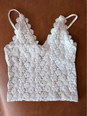 New with tag Lace Crochet Floral Tank Top - light blue XS